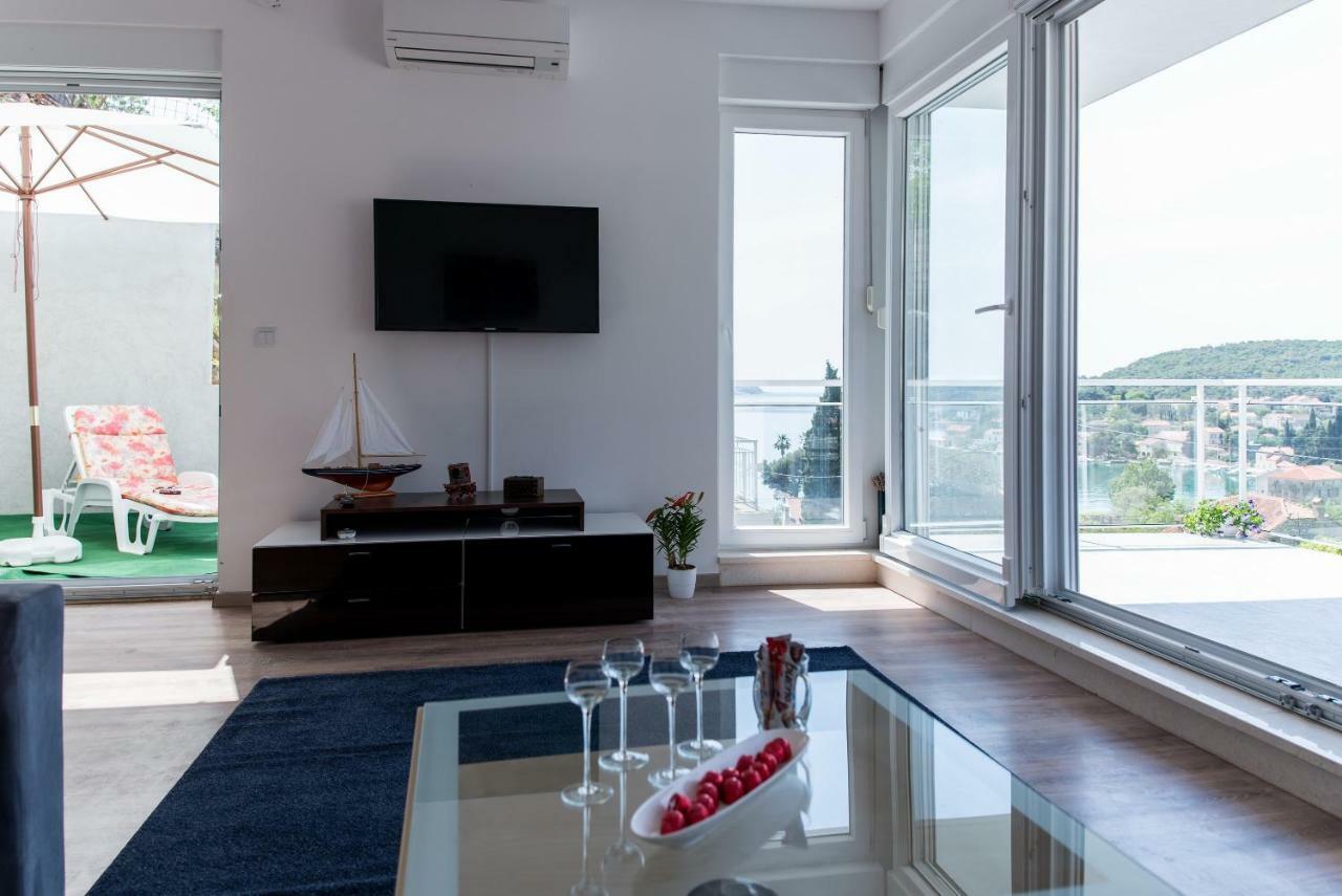 De Luxe Apartment Mediteran 2**** ซาตอน ภายนอก รูปภาพ