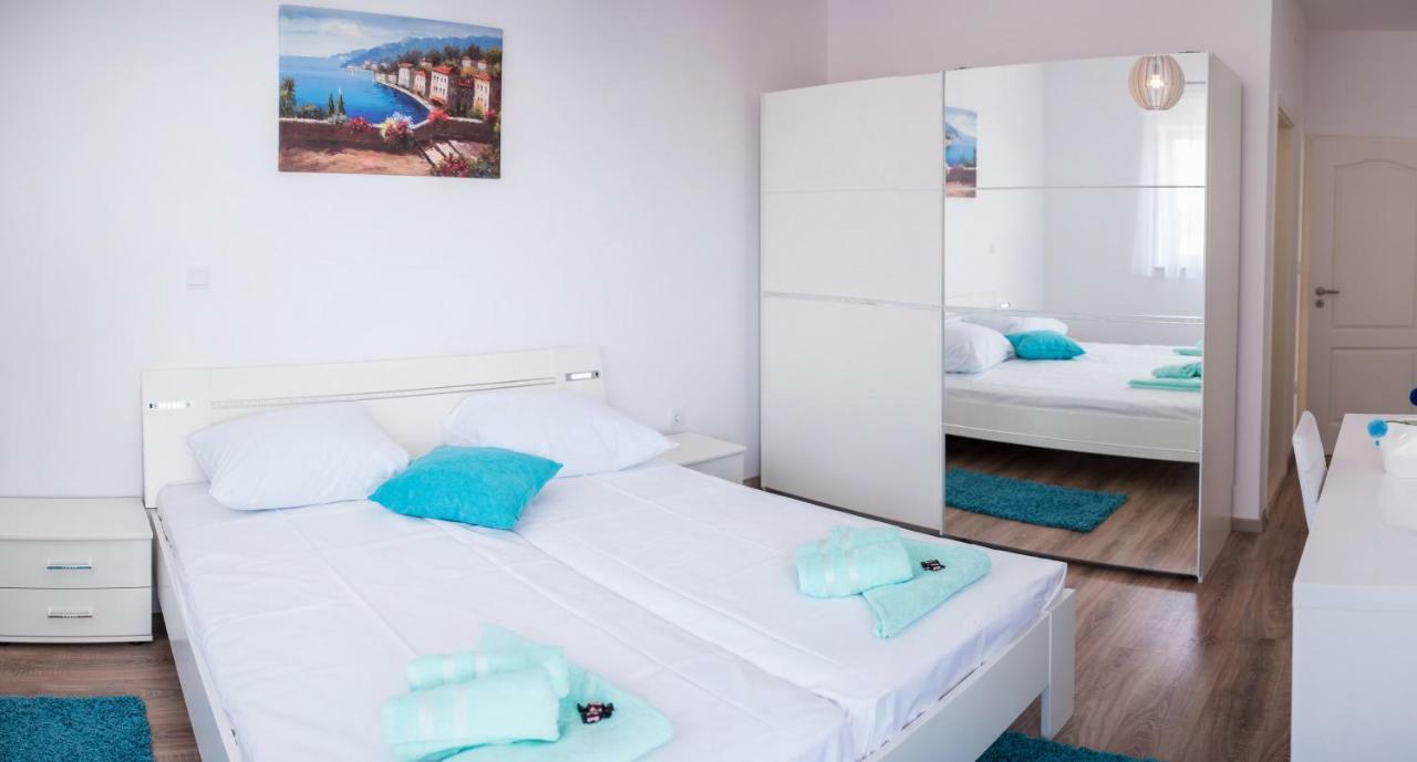 De Luxe Apartment Mediteran 2**** ซาตอน ภายนอก รูปภาพ